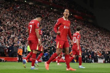 2-1！范迪克将功补过！还剩6轮领先13分，利物浦最快下轮英超夺冠